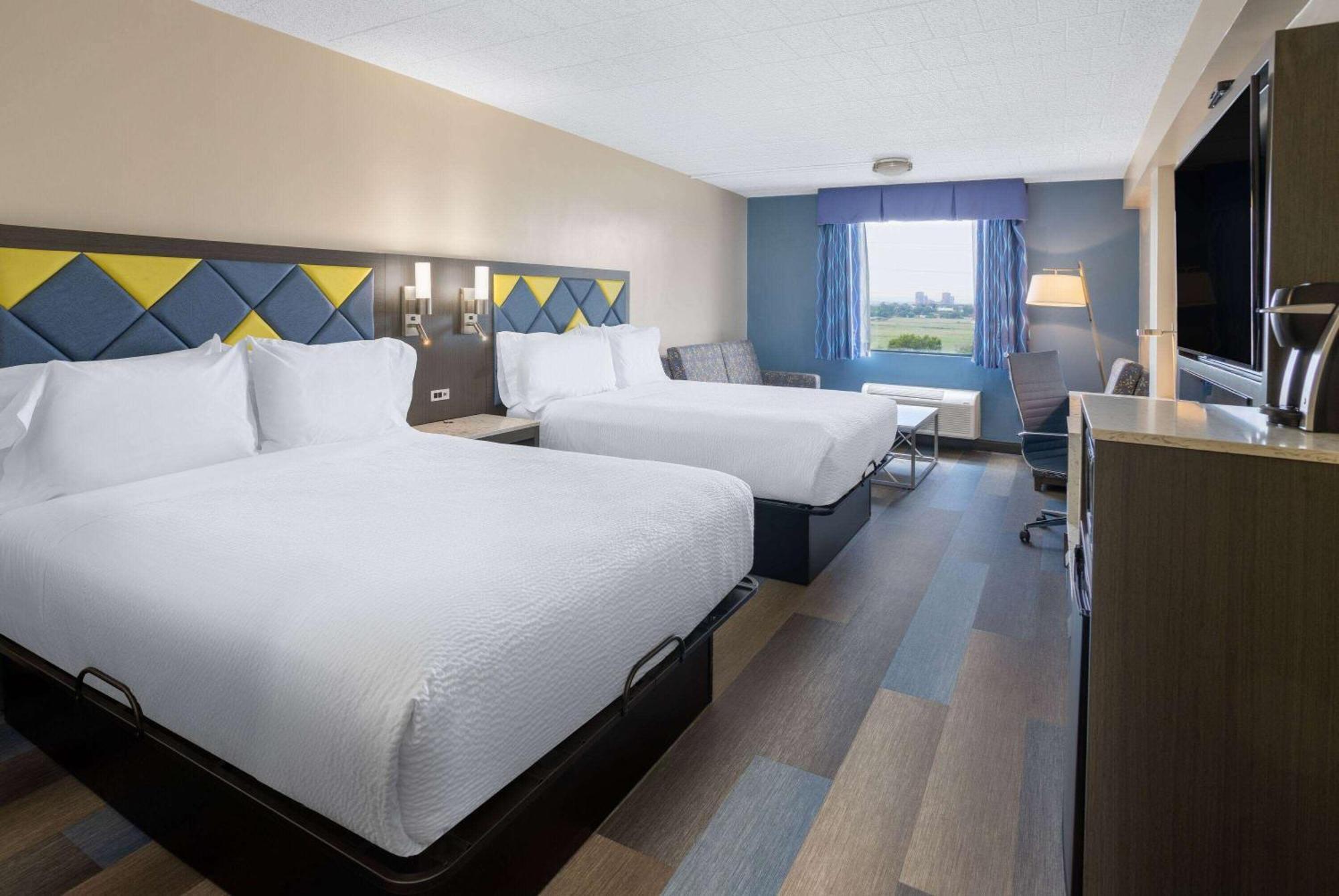 Days Hotel By Wyndham North Bergen Exteriér fotografie