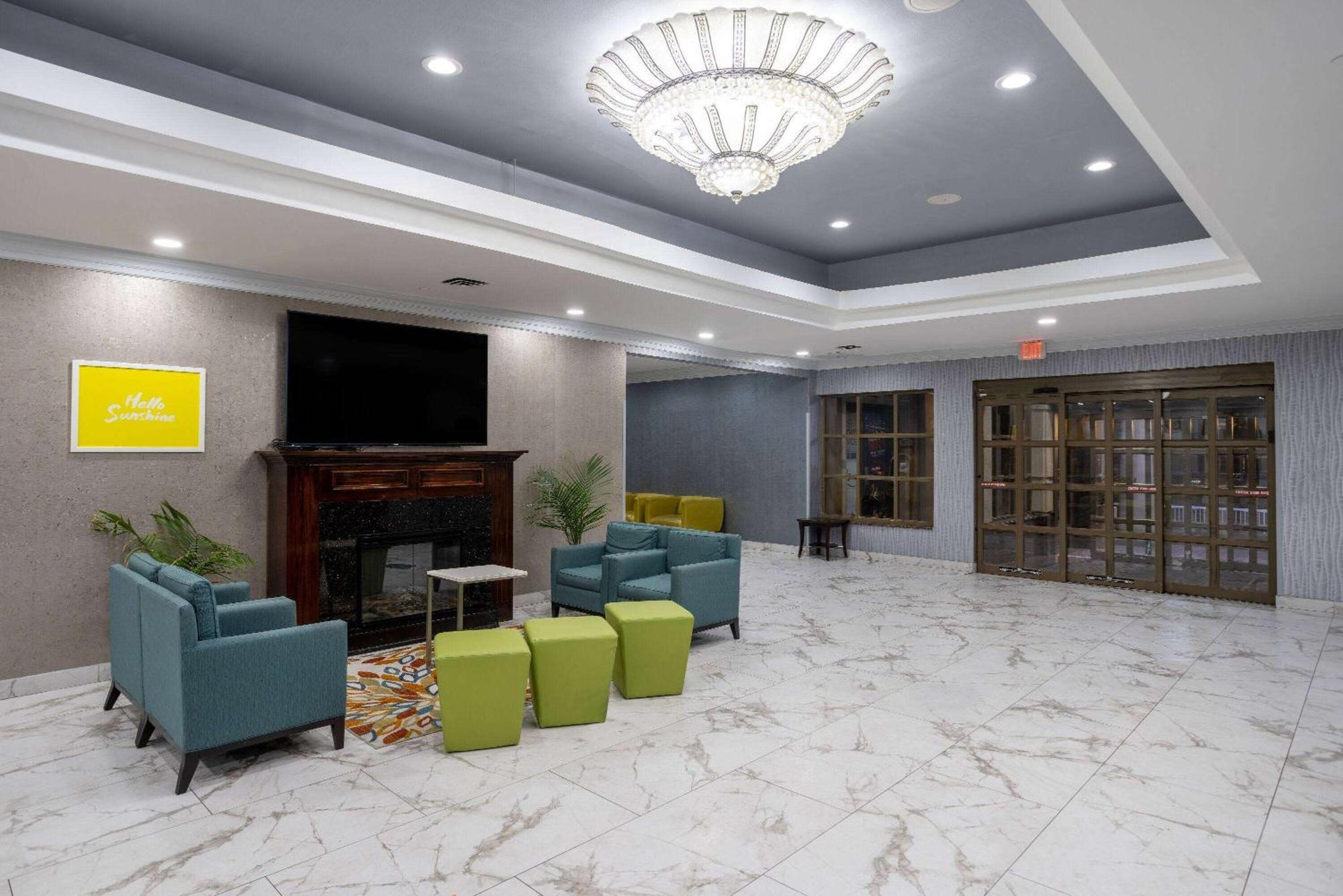 Days Hotel By Wyndham North Bergen Exteriér fotografie