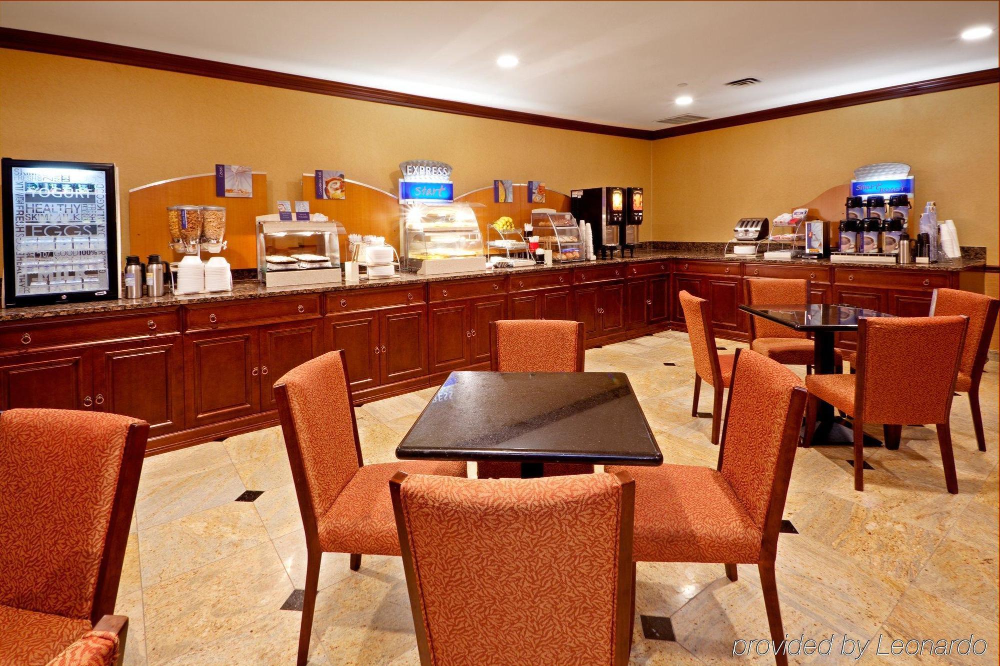 Days Hotel By Wyndham North Bergen Restaurace fotografie